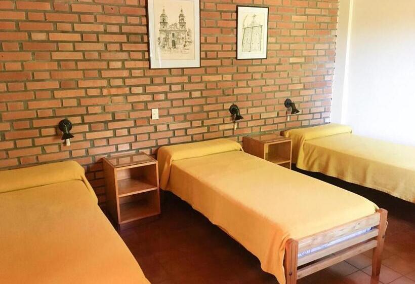 Standaard Vierpersoonskamer, Hosteria Helvecia