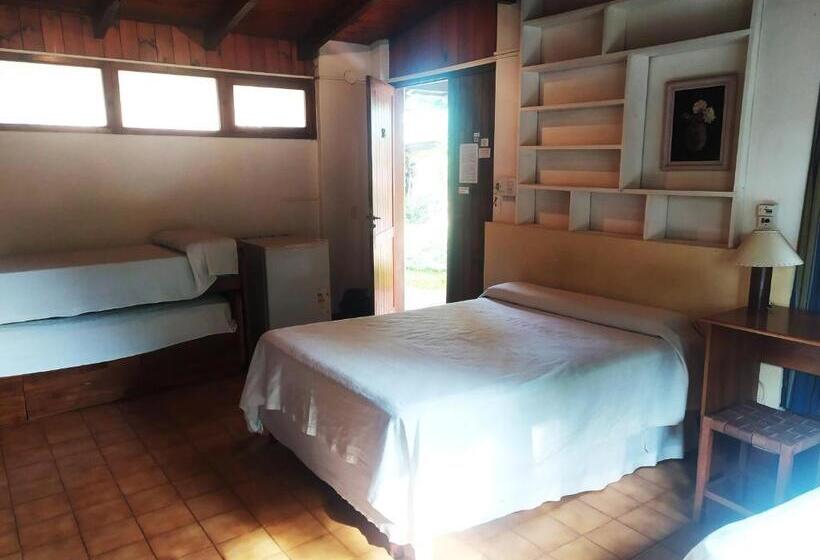 Superior Vierpersoonskamer, Hosteria Helvecia