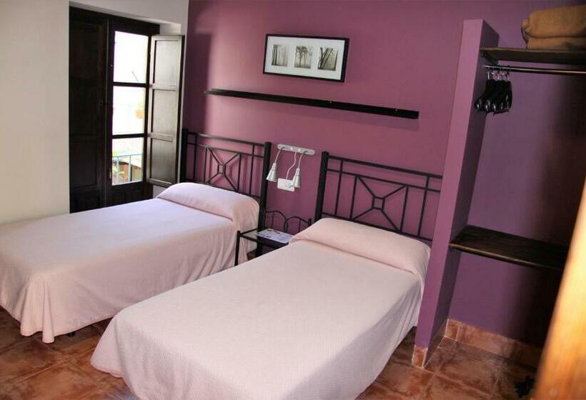 اتاق استاندارد, Patio De Las Cruces