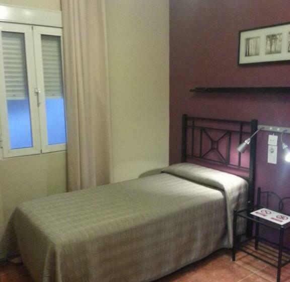 اتاق استاندارد یک نفره, Patio De Las Cruces