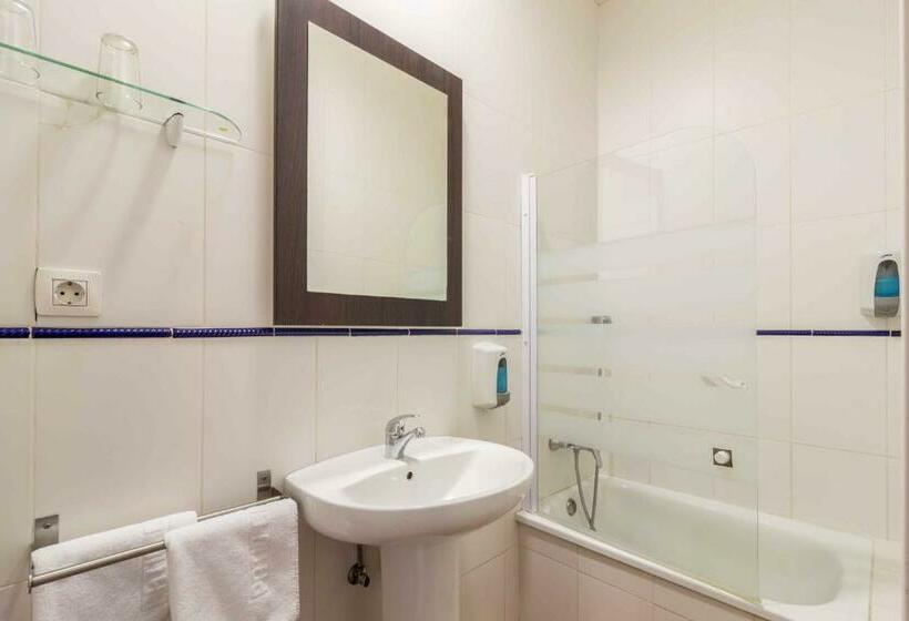 اتاق استاندارد, Patio De Las Cruces