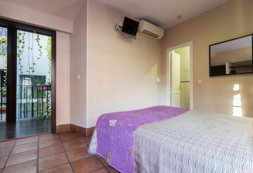 اتاق استاندارد, Patio De Las Cruces