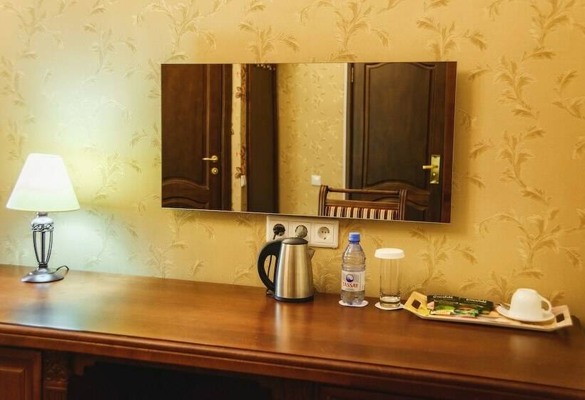 اتاق استاندارد, Promenade Park