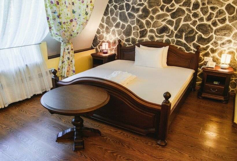 اتاق سوپریور, Promenade Park