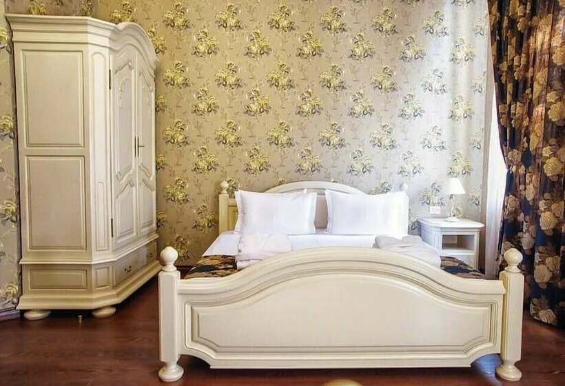 اتاق سوپریور, Promenade Park