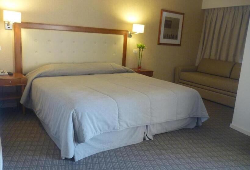 高级大房间, Provincial