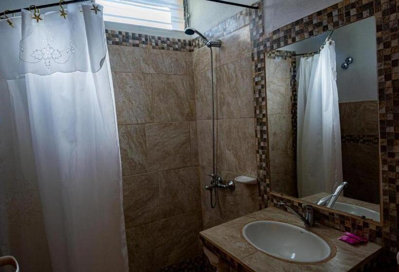 غرفة ديلوكس ثلاثية, San Marcos