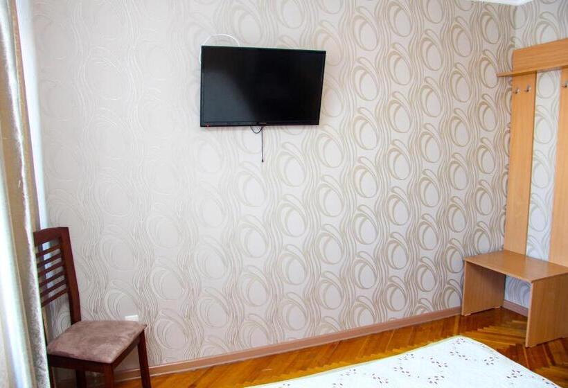 اتاق سوپریور یک تخته, Ust Kamenogorsk