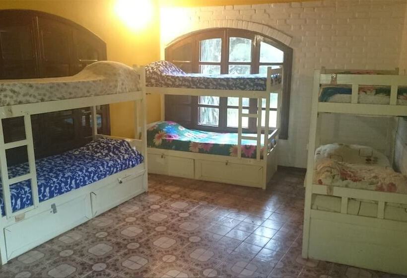 سرير فى غرفة مشتركه, Hostel Iguazu Falls