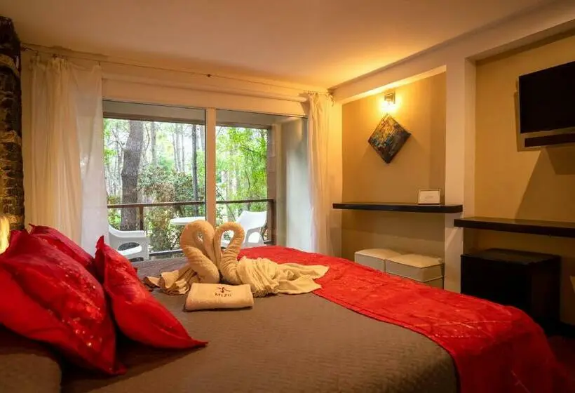 سوئیت مستر, Mizu Hotel Boutique