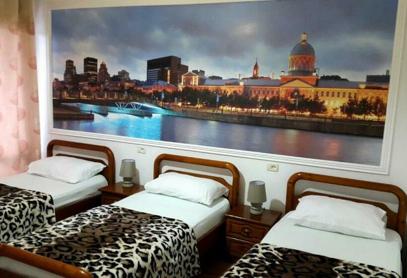 غرفة قياسية ثلاثية مزودة بشرفة, Ramis Hotel & Outdoor Sports Center