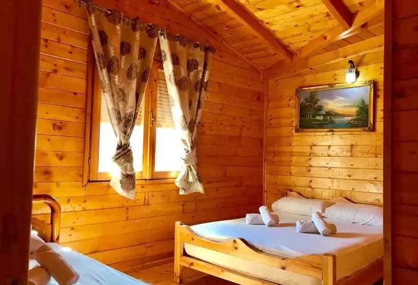 Perhesviitti, Ramis Hotel & Outdoor Sports Center