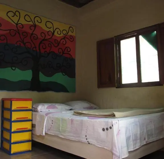 Standard Yhden Hengen Huone Parveke, Hostal Mamacucha