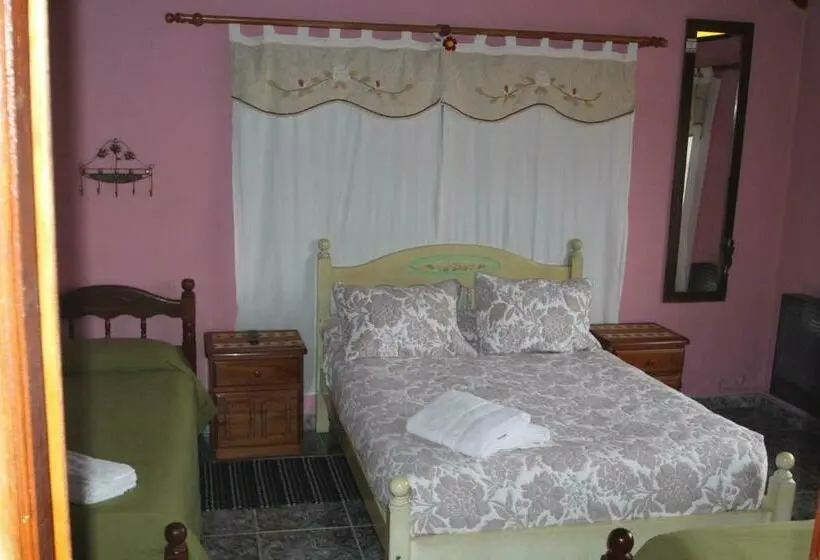 バスルーム共有のトリプルスタンダード, B&b Nahuel En Ushuaia