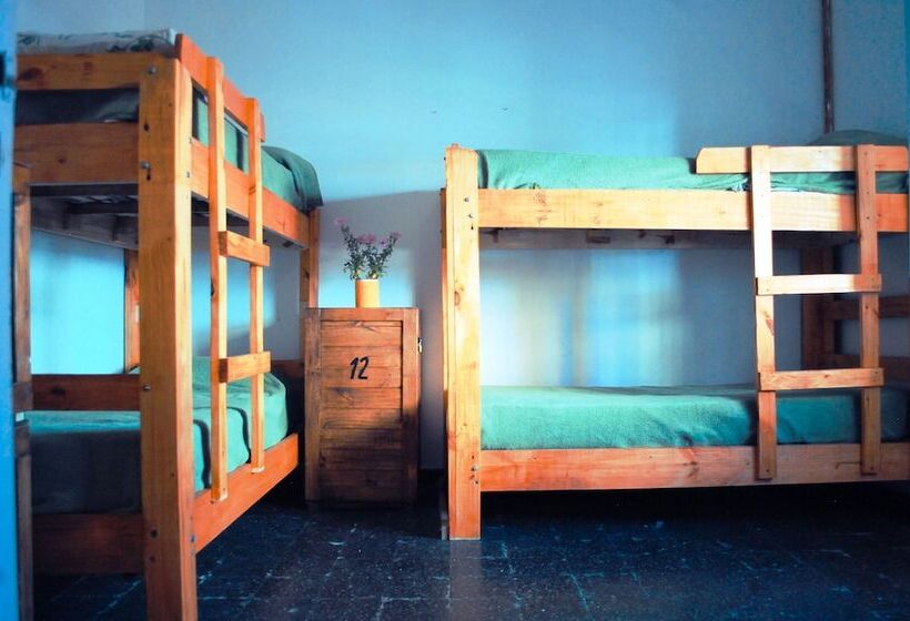 חדר משפחתי, Hostel Cordobes