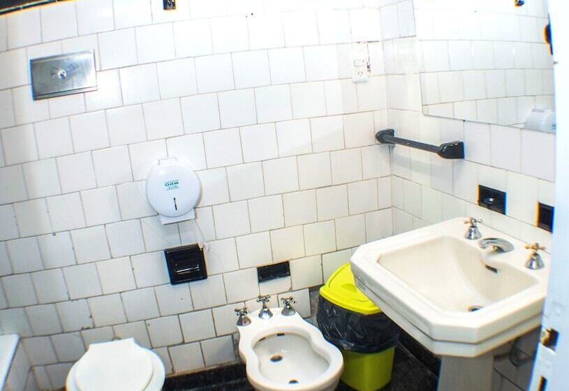 מיטה בחדר משותף, Hostel Cordobes