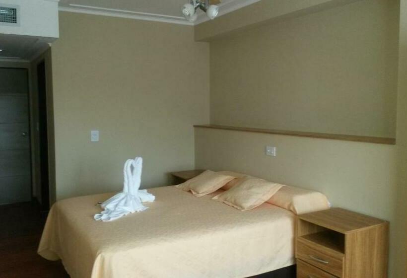 غرفة قياسية, Algarrobo