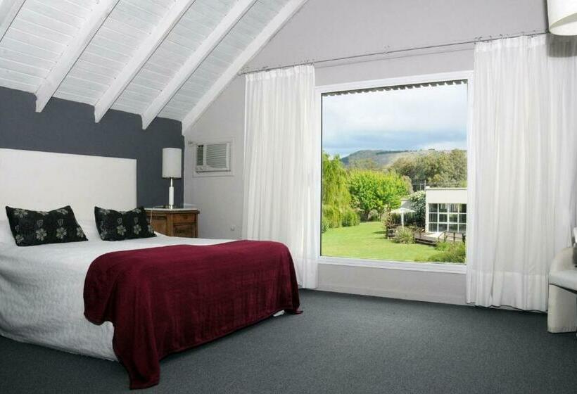 سوییت جونیور, Brisas Serranas