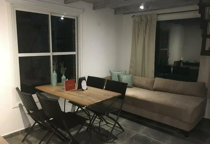 Standard-bungalow, Brisas Serranas