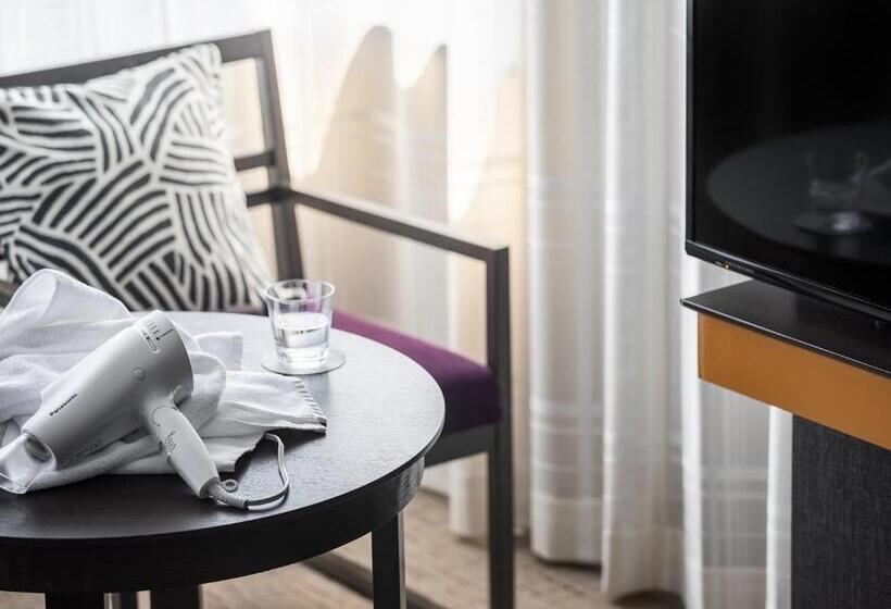 חדר סטנדרט לשלושה, Mitsui Garden Hotel Kyobashi   Tokyo Station