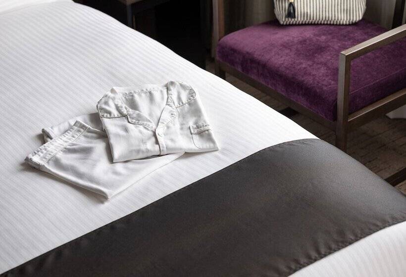 חדר סטנדרט לשלושה, Mitsui Garden Hotel Kyobashi   Tokyo Station