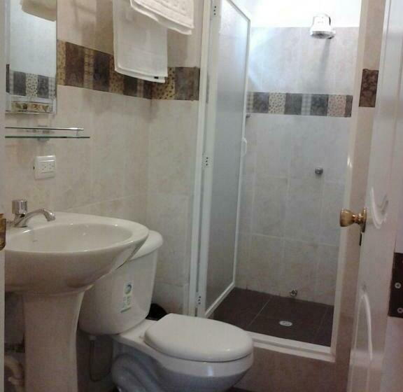 اتاق خانوادگی, Suites La Rosa