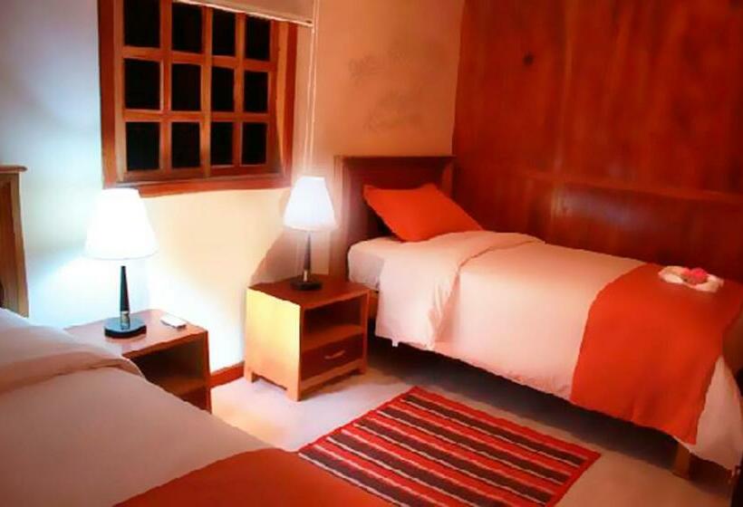 스탠다드 룸, The Wooden House