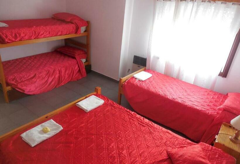 اتاق خانوادگی, Victor