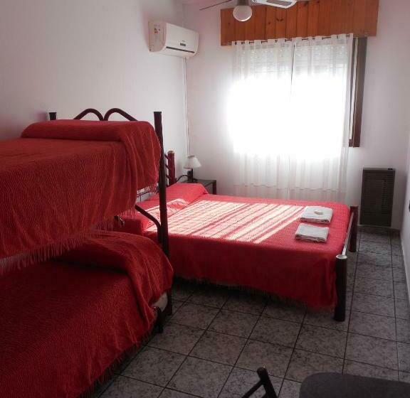 اتاق استاندارد چهار تخته, Victor