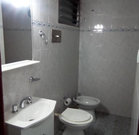 آپارتمان 2 خوابه, Victor