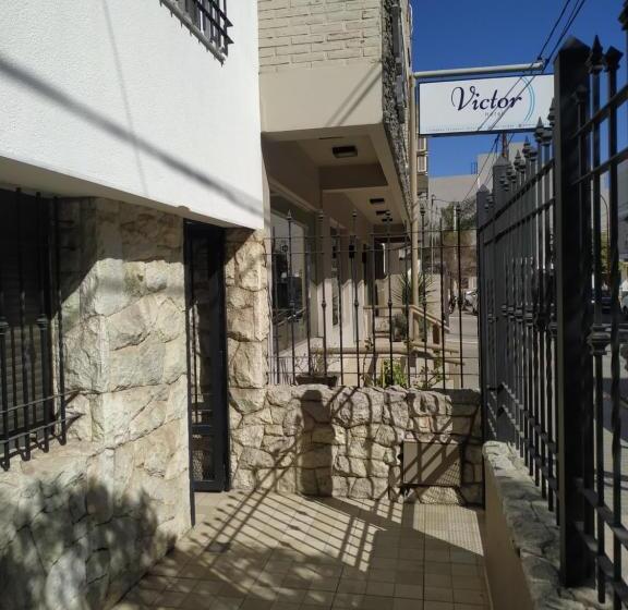 آپارتمان 2 خوابه, Victor