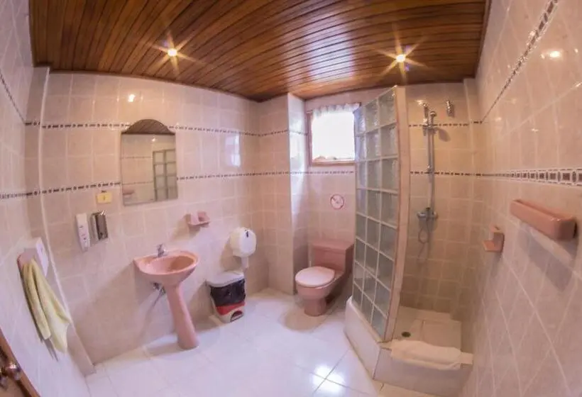 Vuode Makuusalissa, La Casa Del Molino Blanco B&b
