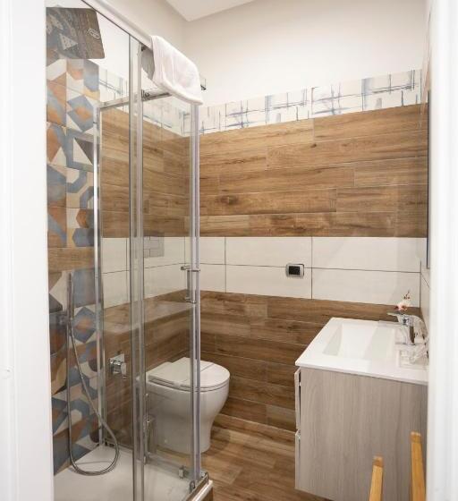 اتاق استاندارد, Tredidenari B&b