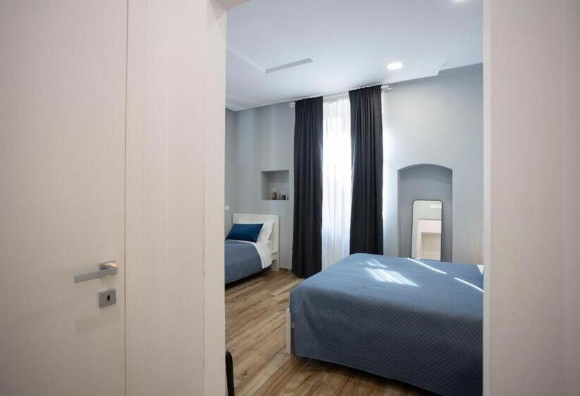 اتاق استاندارد سه نفره, Tredidenari B&b