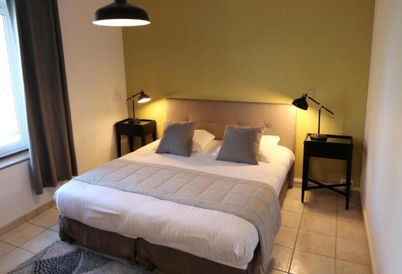 4인용 스탠다드 룸, Manoir De Montigny