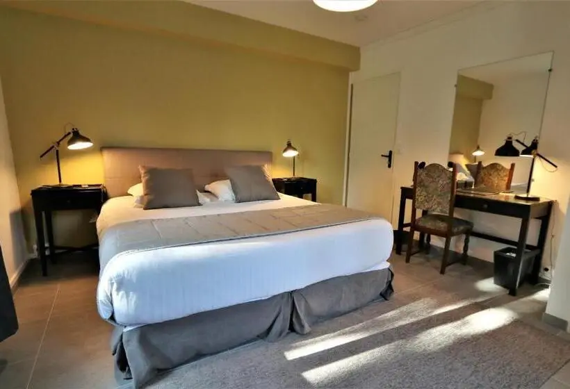 Standard Neljän Hengen Huone, Manoir De Montigny