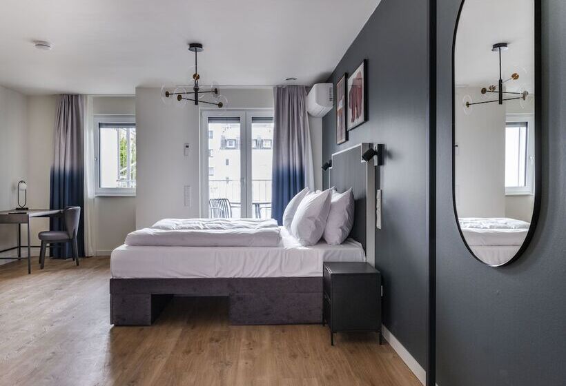 ファミリーステューディオ, Numa I Leo Apartments