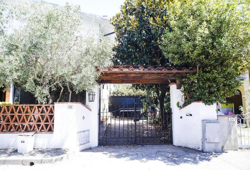 ویلای 1 خوابه با چشم‌انداز باغ, Enzo’s House