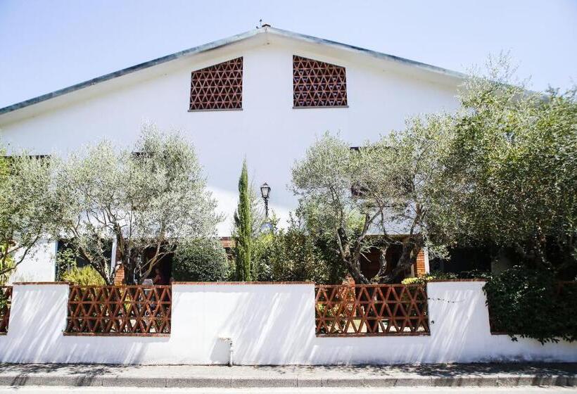 ویلای 1 خوابه با چشم‌انداز باغ, Enzo’s House