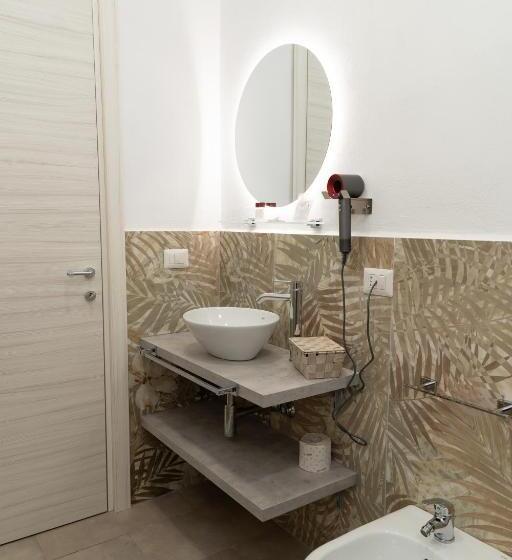 اتاق سوپریور یک تخته, The Sun Hotel Boutique Napoli