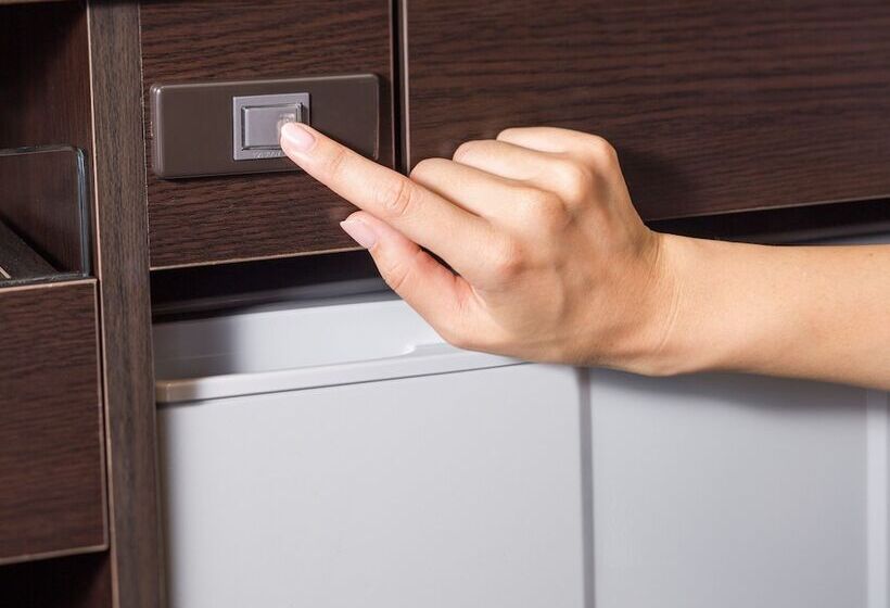 Номер Стандарт Трехместный, APA Hotel Toyohashi Ekimae