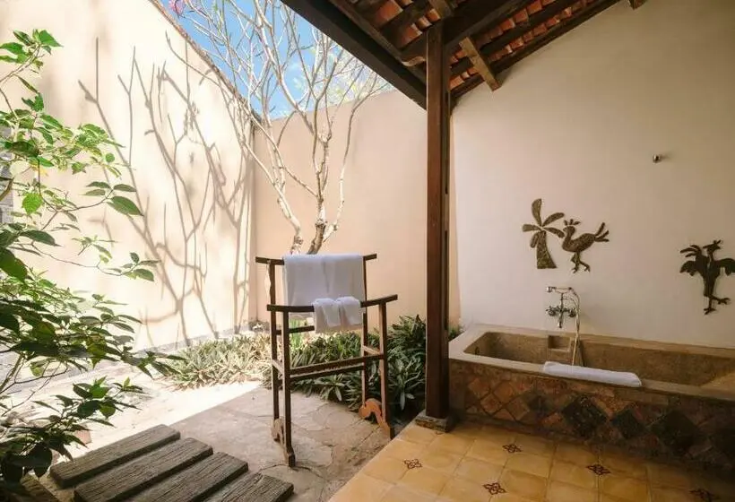 اتاق پرمیوم, Ho Tram Beach Boutique Resort & Spa