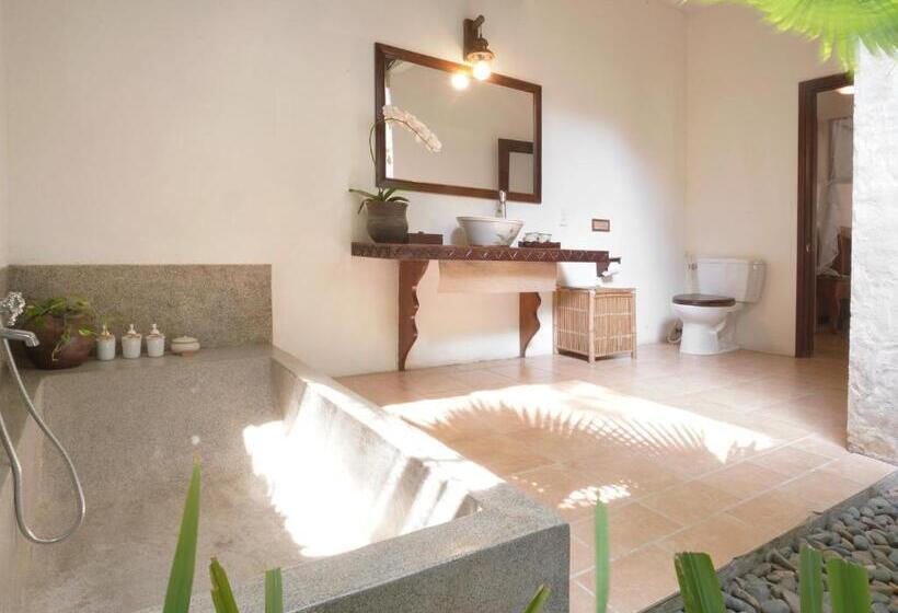 اتاق پرمیوم, Ho Tram Beach Boutique Resort & Spa