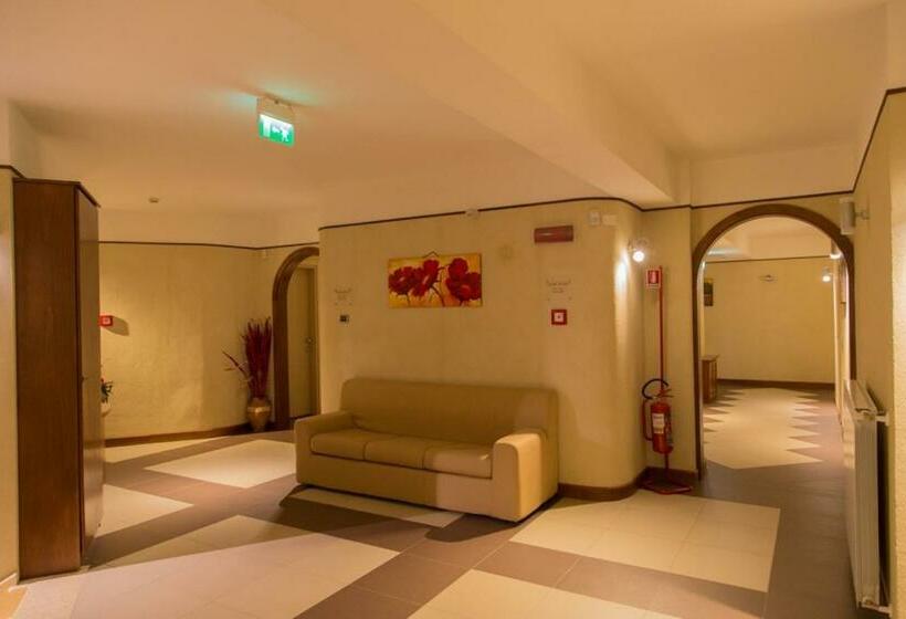 חדר קומפורט לשלושה, Albergo Della Posta