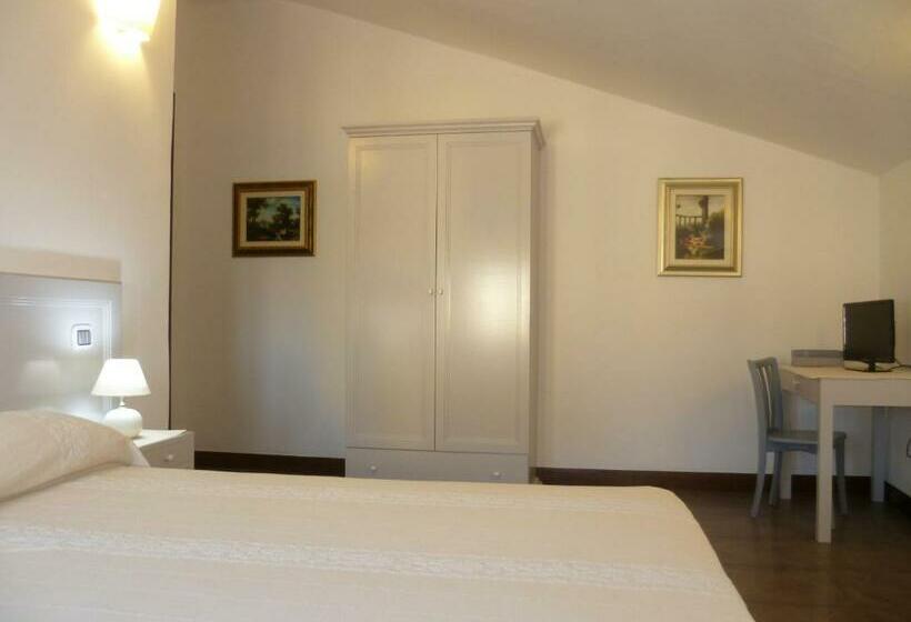 침실 2개 스위트, Albergo Residenziale La Corte