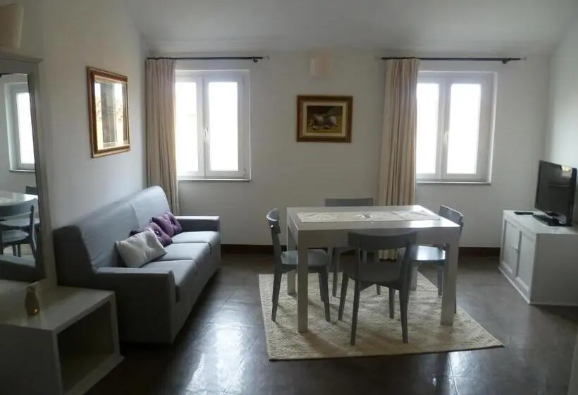 Sviitti, Albergo Residenziale La Corte