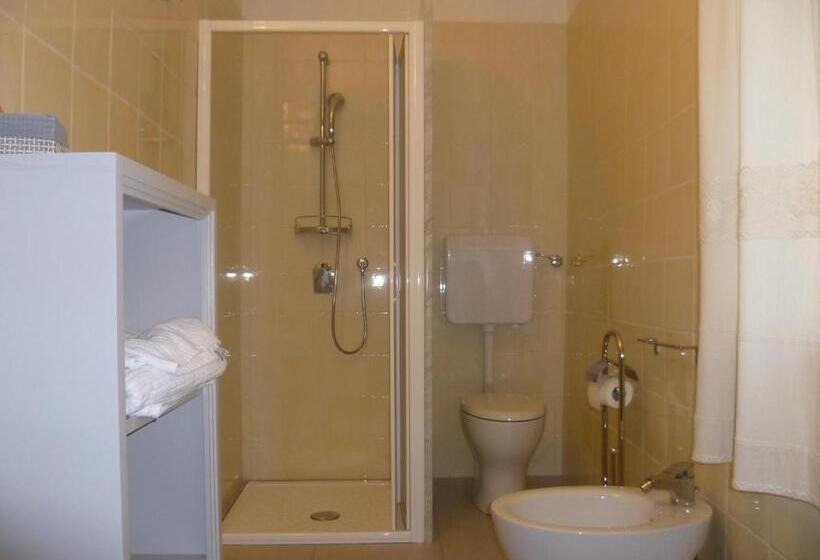 اتاق استاندارد, Albergo Residenziale La Corte