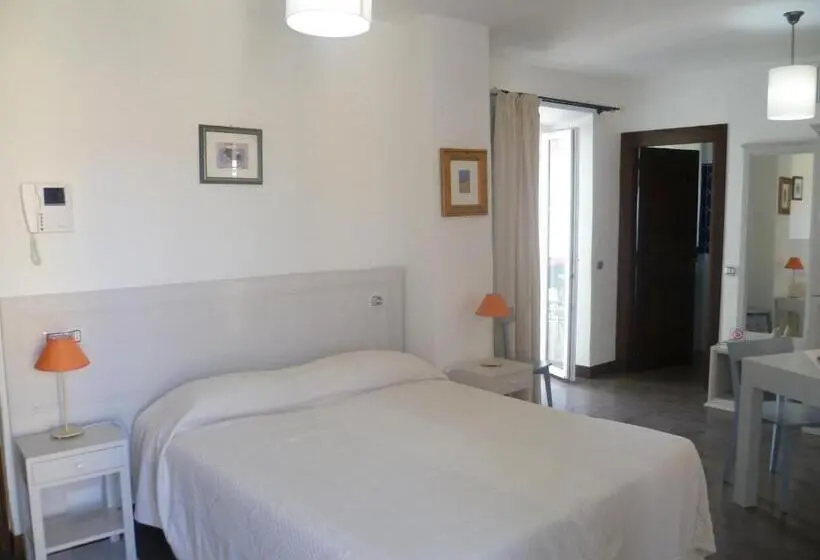 Juniorsviitti Terassi, Albergo Residenziale La Corte