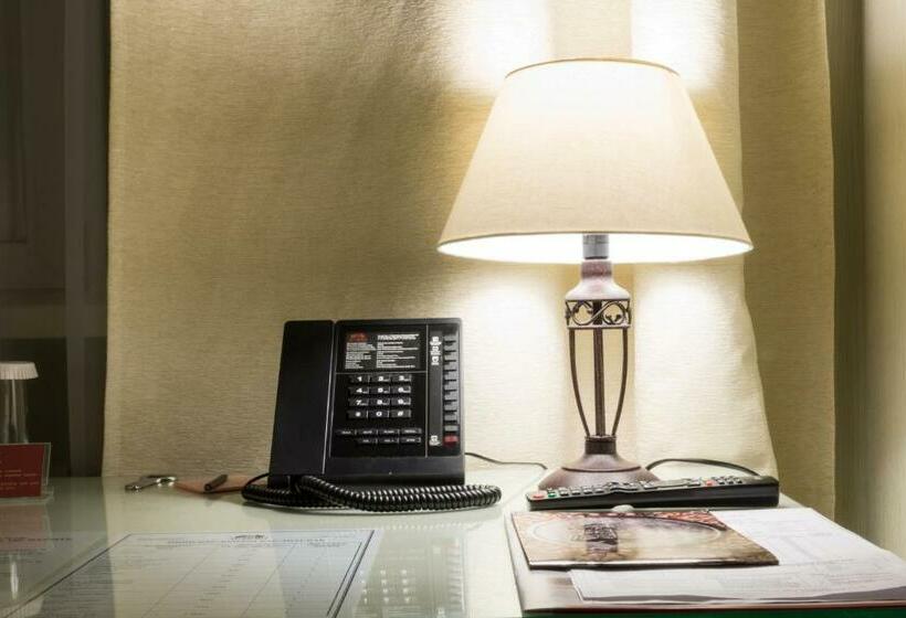 اتاق استاندارد یک نفره, Ar Nuvo