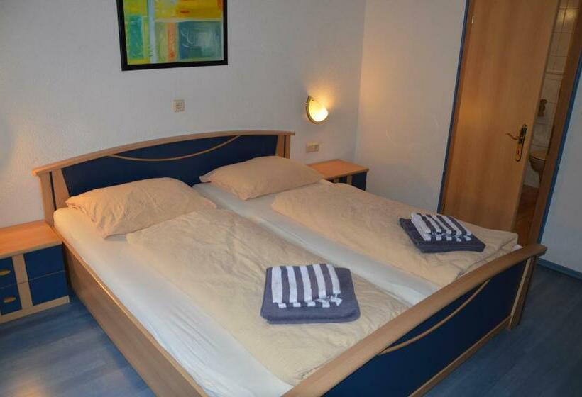 דירה בת חדר שינה 1 עם מרפסת, Casa Montana